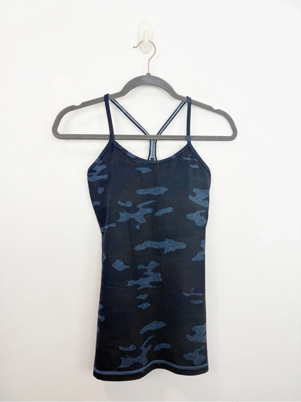 Lululemon Power Y Blue Camouflage Tank Top Size 4